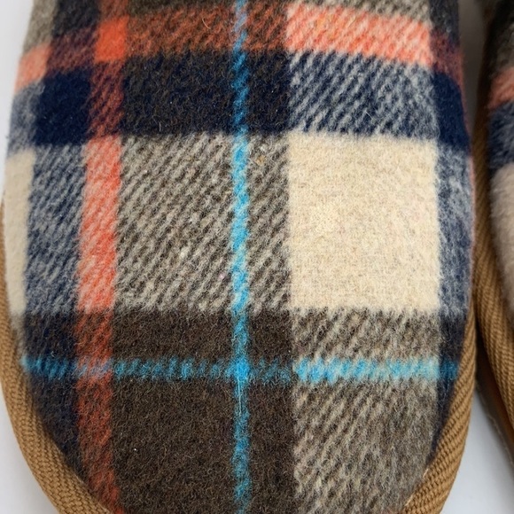 Minnetonka Shar Fur Trim Slipper Plaid Print Size 7M - Picture 14 of 16